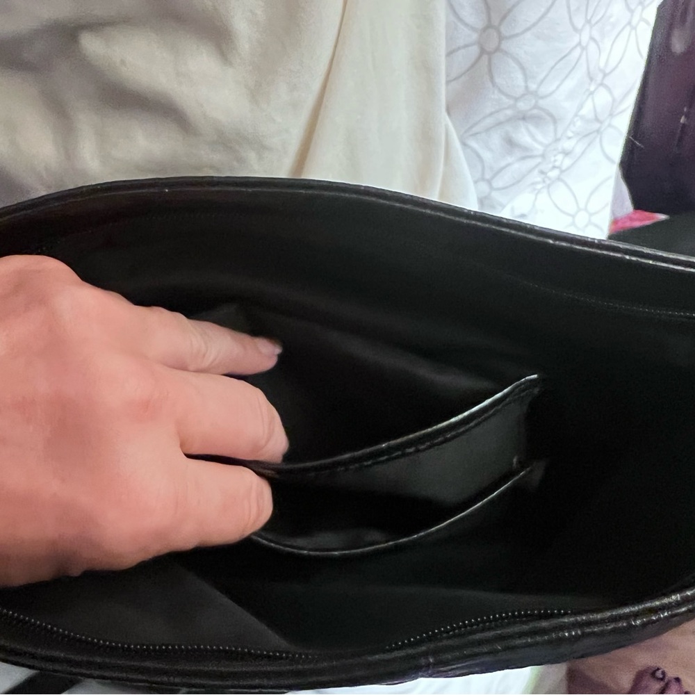 Nicole by Nicole Miller black gold over crossbody - Picture 12 of 12